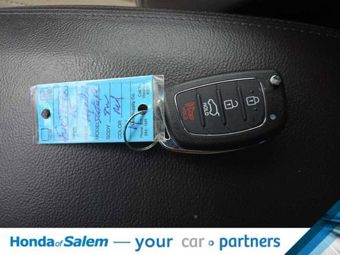 Used 2015 Hyundai Santa Fe GLS AWD/4WD image 20