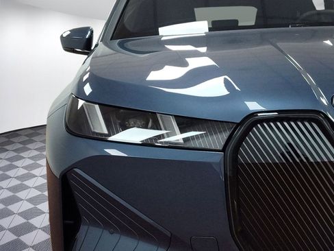 New 2026 BMW iX xDrive45 w/ Premium Package image 10