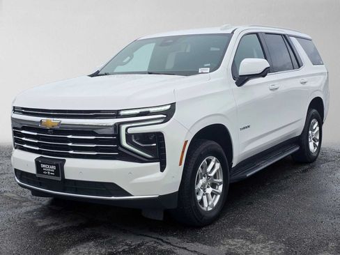 Certified 2025 Chevrolet Tahoe LT AWD/4WD image 7