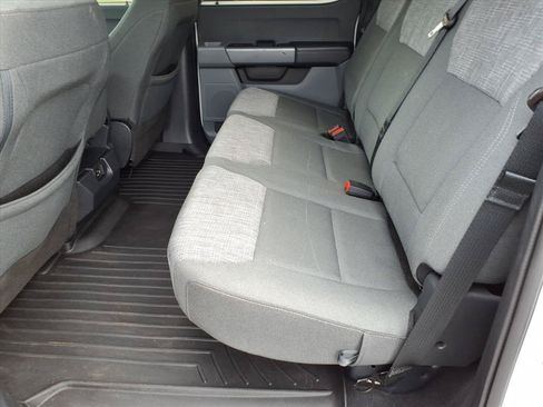 Used 2023 Ford F150 XLT AWD/4WD image 7