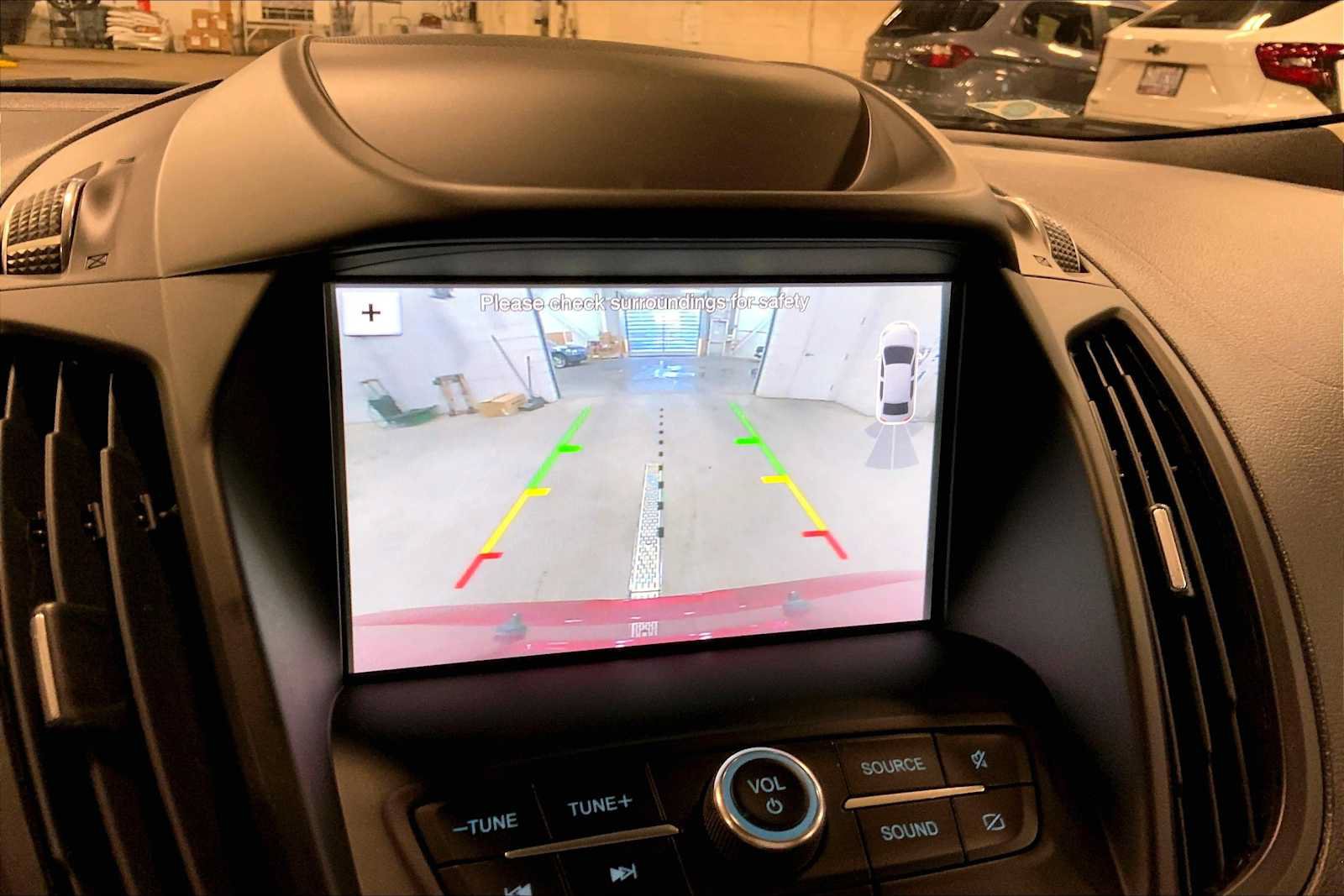 Used 2019 Ford Escape SEL AWD/4WD image 29