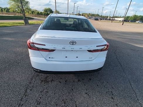 Used 2026 Toyota Camry LE w/ Convenience Package image 6