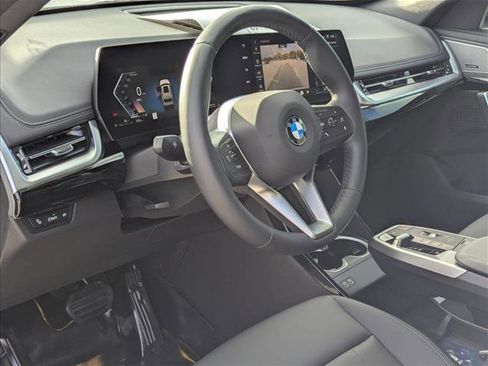 New 2026 BMW X1 xDrive28i image 3