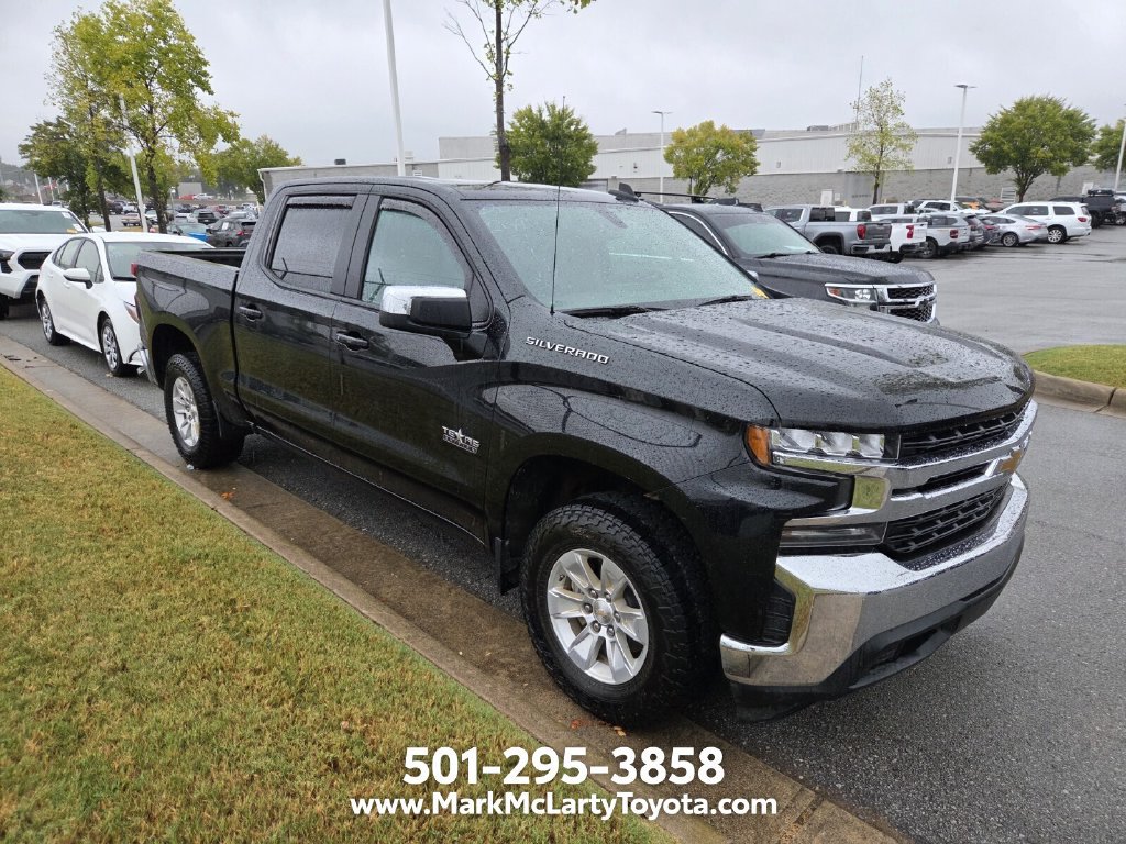 Used 2020 Chevrolet Silverado 1500 LT w/ Texas Edition RWD image 3