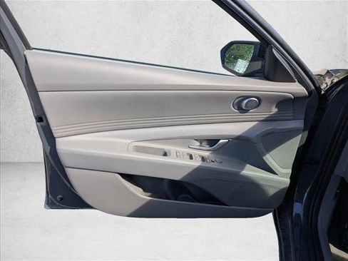 Used 2026 Hyundai Elantra Sport FWD image 21