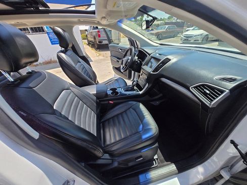 Used 2016 Ford Edge SEL w/ Equipment Group 201A FWD image 36
