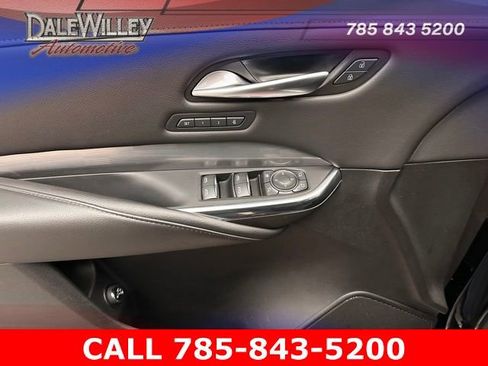 Used 2024 Cadillac XT4 Premium Luxury image 17