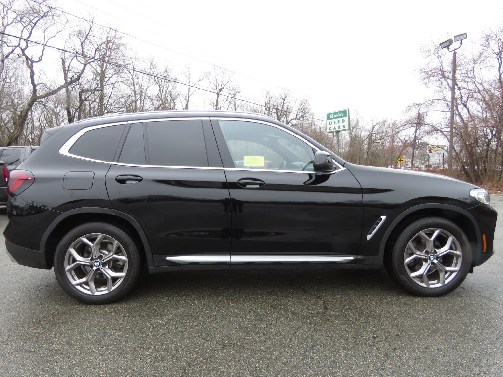Used 2023 BMW X3 xDrive30i w/ Convenience Package w/ZPA AWD/4WD image 4