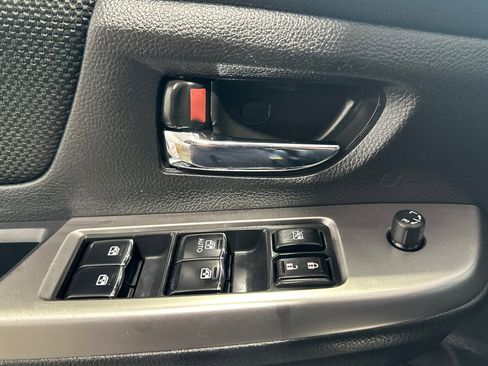 Used 2016 Subaru Crosstrek 2.0i Premium image 11