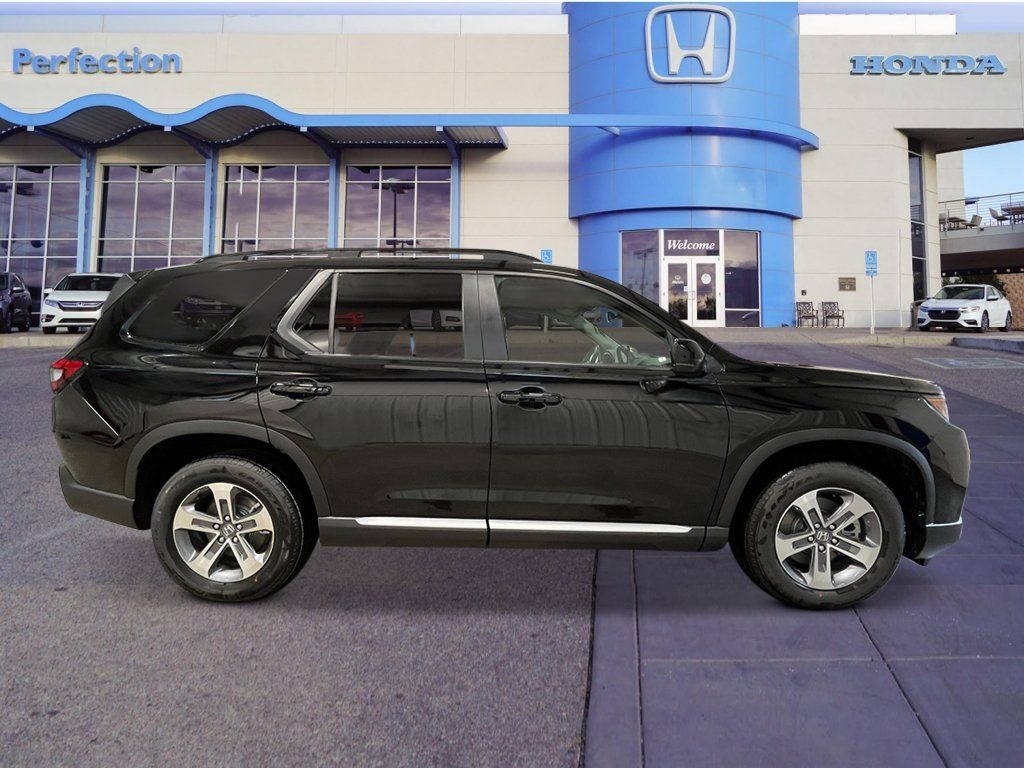 New 2026 Honda Pilot EX-L image 7