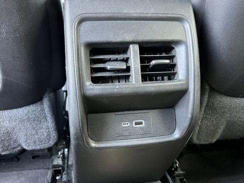 Used 2019 Cadillac XT4 Sport FWD image 13