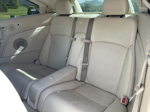 Used 2010 Lexus IS 250C RWD image 11