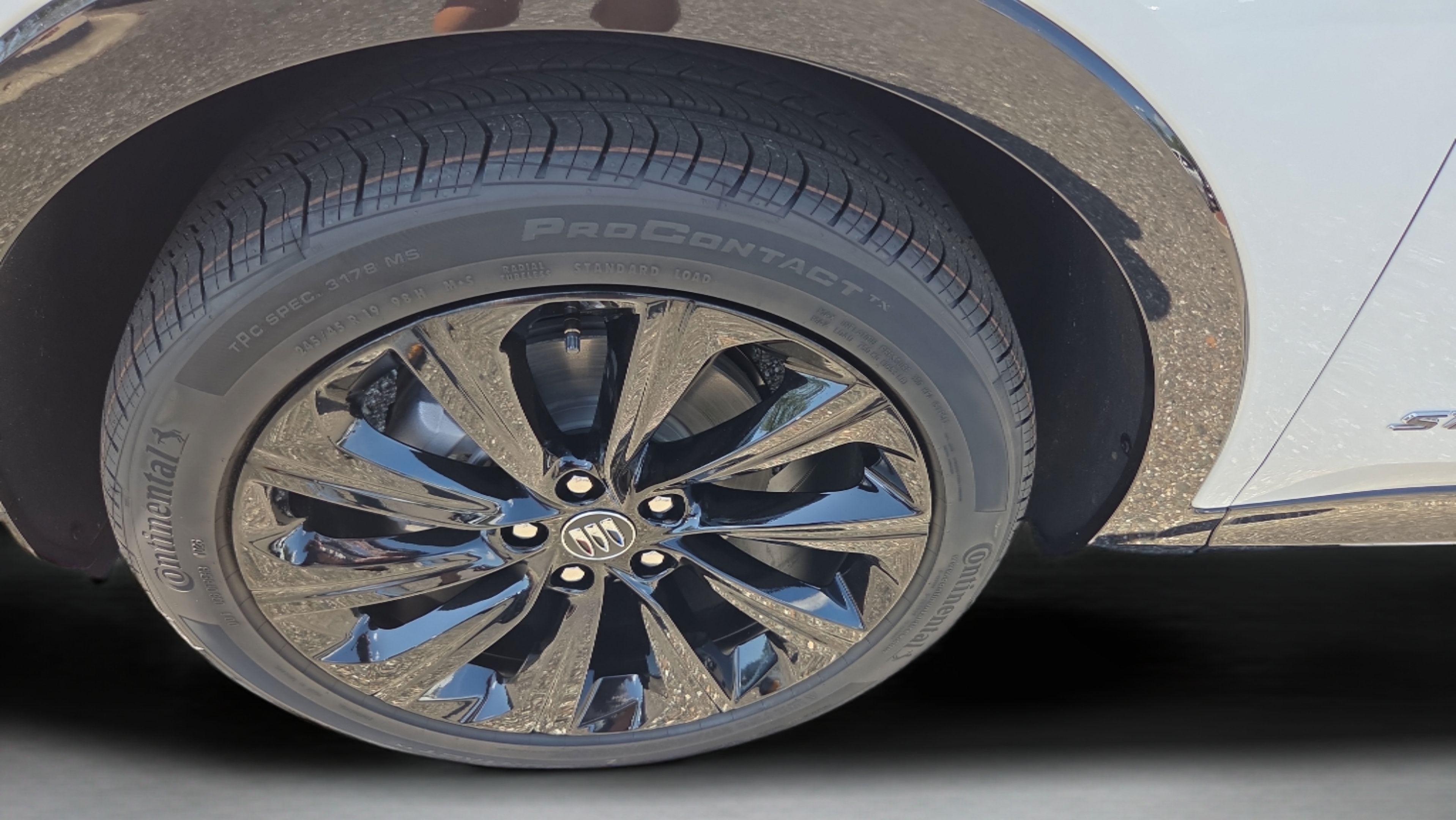 New 2026 Buick Envista Sport Touring w/ Convenience I Package FWD image 33
