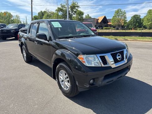 Used 2016 Nissan Frontier SV w/ SV Value Truck Package image 7