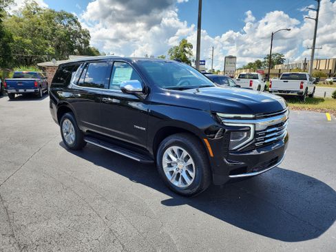 New 2026 Chevrolet Tahoe Premier image 2
