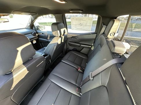 New 2026 Chevrolet Colorado Trail Boss image 21