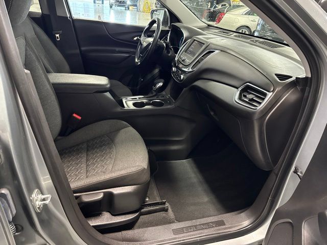 Used 2024 Chevrolet Equinox LT AWD/4WD image 18