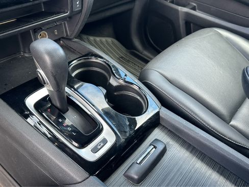 Used 2018 Honda Ridgeline RTL-E image 15