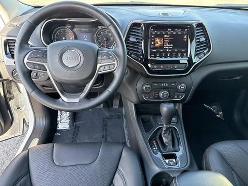 Used 2021 Jeep Cherokee Limited FWD image 18