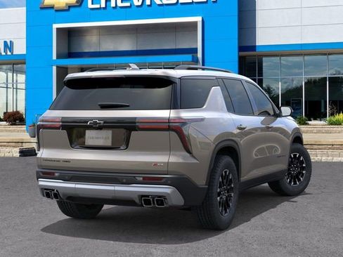 New 2026 Chevrolet Traverse Z71 w/ Driver Confidence Package image 4