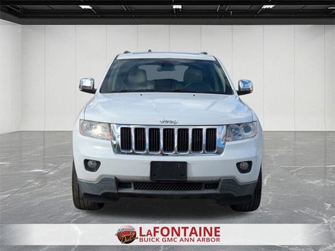 Used 2013 Jeep Grand Cherokee Limited w/ Trailer Tow Group image 8