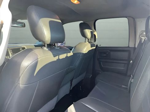 Used 2020 RAM 1500 Classic SLT AWD/4WD image 11