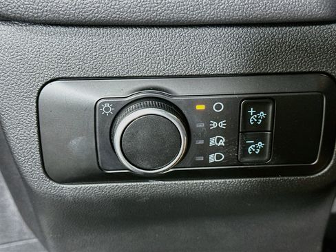 Used 2025 Ford Escape Active FWD image 17