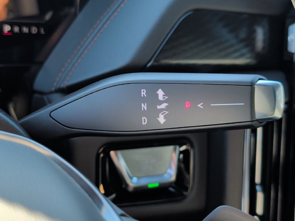 New 2026 GMC Yukon XL AT4 w/ AT4 Premium Plus Package AWD/4WD image 29