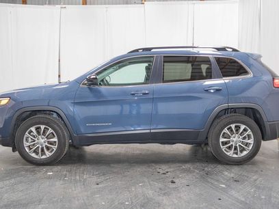 Used 2022 Jeep Cherokee Latitude Lux w/ Mopar Interior Package