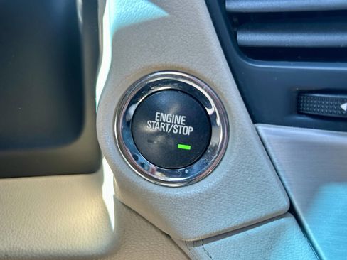 Used 2017 GMC Yukon Denali w/ Open Road Package image 27