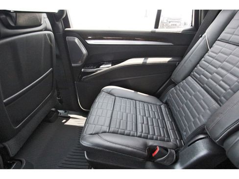 New 2026 Cadillac Escalade Platinum Sport w/ LPO, ONYX Package AWD/4WD image 12