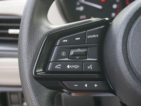 Used 2025 Subaru Forester AWD/4WD image 15
