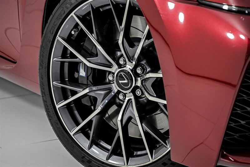 Used 2016 Lexus GS F RWD image 3