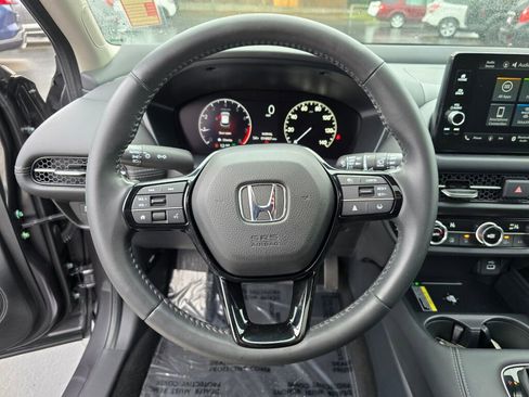 Certified 2024 Honda HR-V EX-L image 18