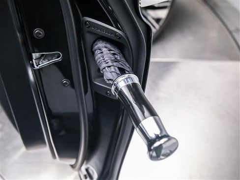 Used 2025 Rolls-Royce Ghost image 40