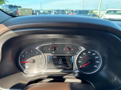 Used 2018 GMC Acadia SLT w/ LPO, Floor Liner Package FWD image 15