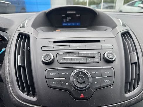 Used 2017 Ford Escape SE AWD/4WD image 17