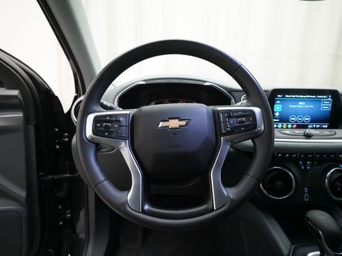 Used 2021 Chevrolet Blazer LT image 4