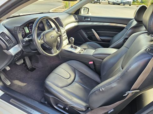 Used 2015 INFINITI Q60 Journey image 13