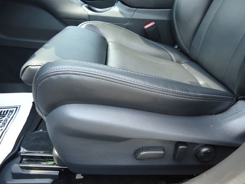 Used 2025 Subaru Legacy Limited AWD/4WD image 25