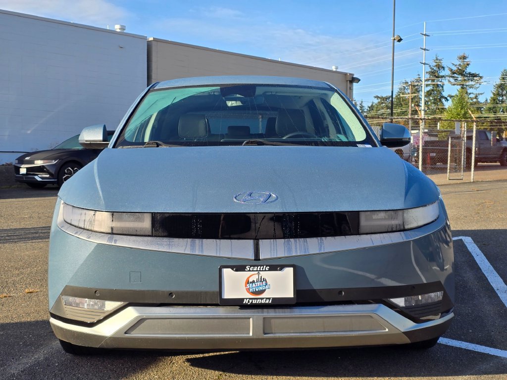Used 2023 Hyundai Ioniq 5 SEL AWD/4WD image 2