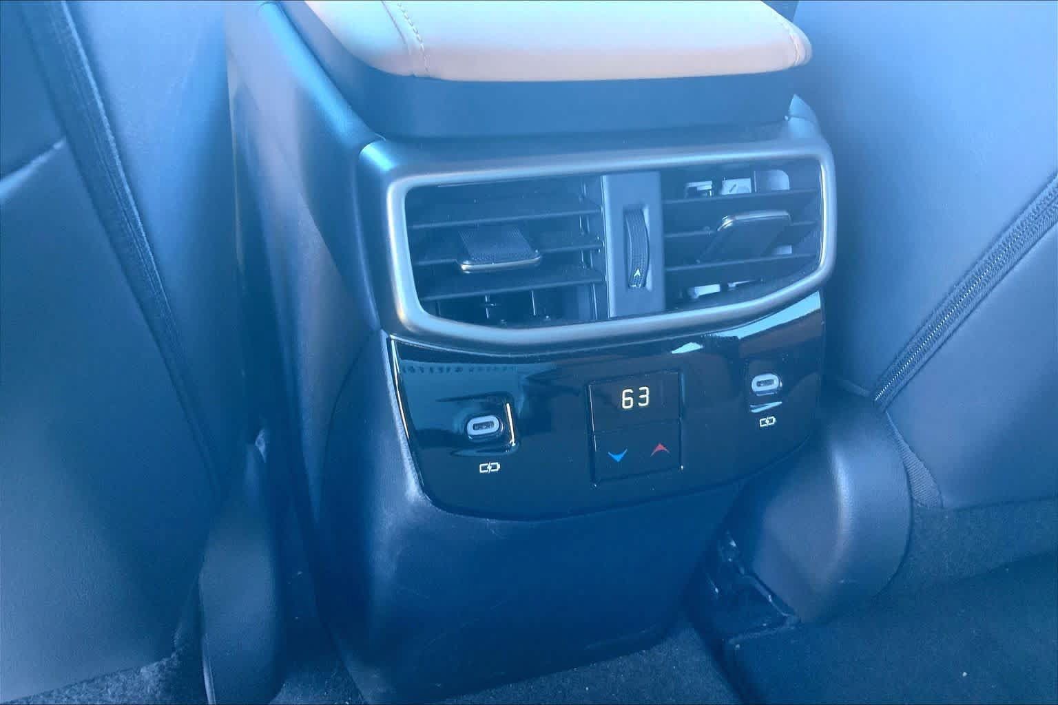 Used 2024 Lexus RX 350 Premium w/ Cold Area Package AWD/4WD image 34