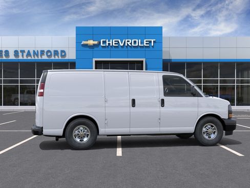New 2026 Chevrolet Express 3500 w/ Driver Convenience Package RWD image 5