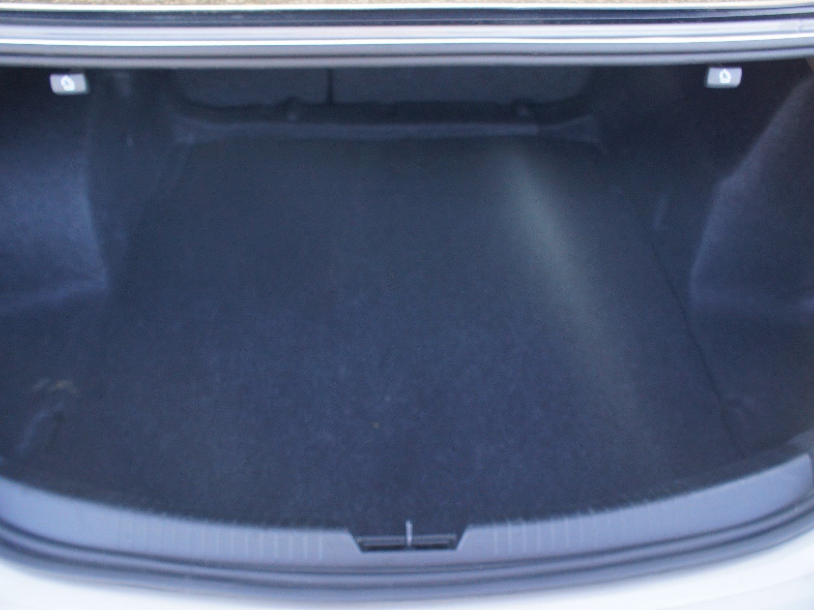 Used 2025 Chevrolet Malibu LT FWD image 16