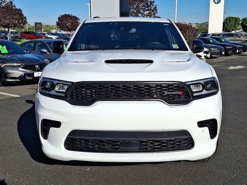 Used 2025 Dodge Durango GT AWD/4WD image 2