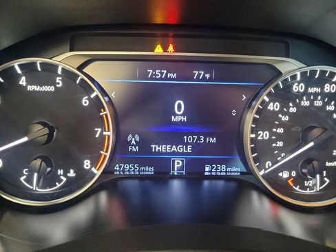 Used 2023 Nissan Altima 2.5 SV image 23