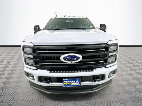 Used 2025 Ford F250 Platinum image 2