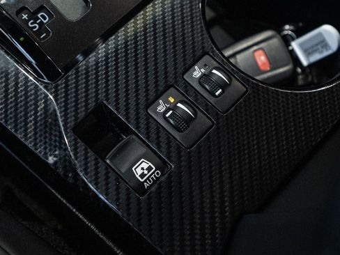 Certified 2024 Toyota 4Runner TRD Off-Road Premium image 21