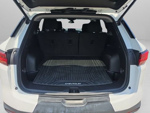 Used 2024 Chevrolet Blazer LT w/ Convenience Package FWD image 16