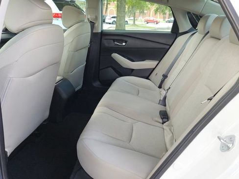 Used 2024 Honda Accord EX image 11